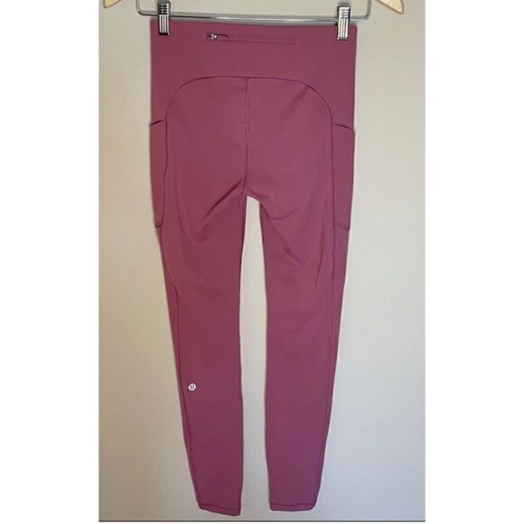 Lululemon Speed Up Tight 28" *Full-On Luxtreme
Moss Rose Size 4/ Excellent - Picture 6 of 10